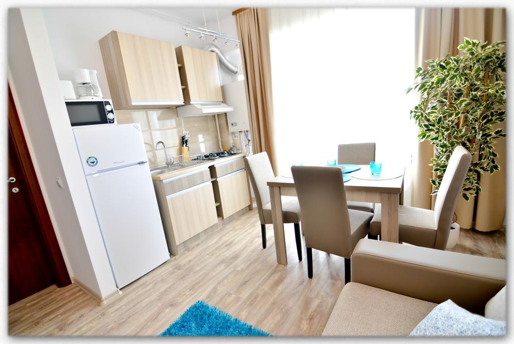 Summerland Luxury Studios By The Sea Mamaia Δωμάτιο φωτογραφία